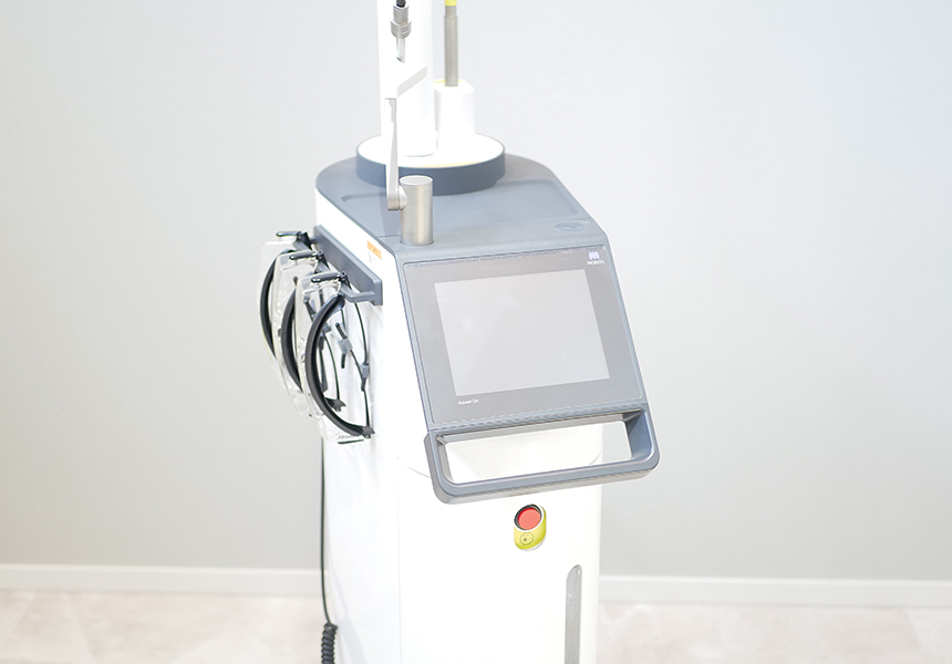 レーザー治療器